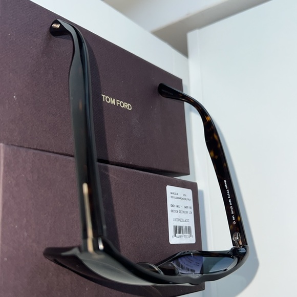 Men’s Tom Ford sunglasses Morgan frames tortoise color - Picture 6 of 6